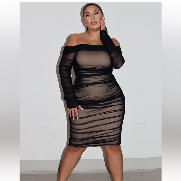 Fashion nova, Ready In A Ruched Off Shoulder Midi, 1X - Picture 1 of 3
